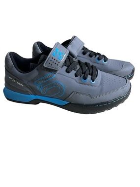 NWT Five Ten Kestrel Lace Mountain Bike Shoes. Women’s size 8